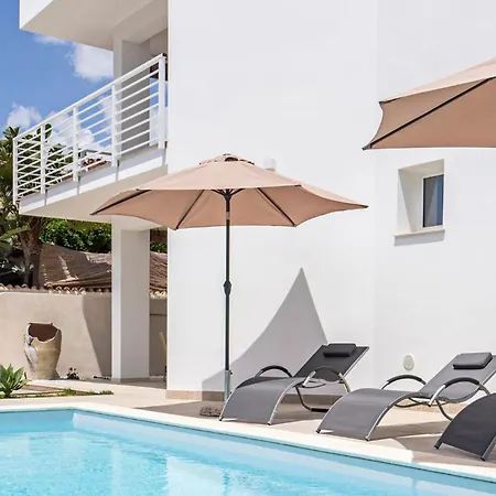 Apartment Cozy In With Swimming Pool *