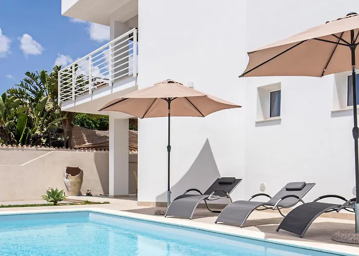 Apartment Cozy In With Swimming Pool *