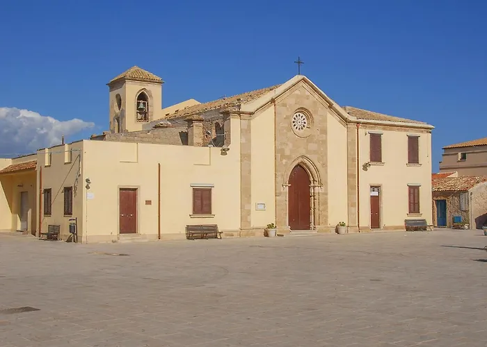 Cozy In With Swimming Pool